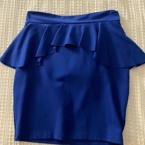 Bebe Size Small blue mini skirt